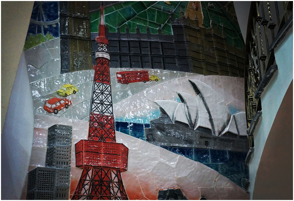 Tầng 3 đặc sắc với tháp Eiffel